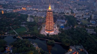 「天宁」宝塔夜景水面倒影