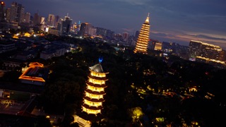 「天宁」天宁宝塔文笔塔POV夜景蓝调