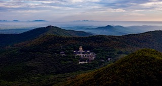 「金坛」茅山三清观老子像